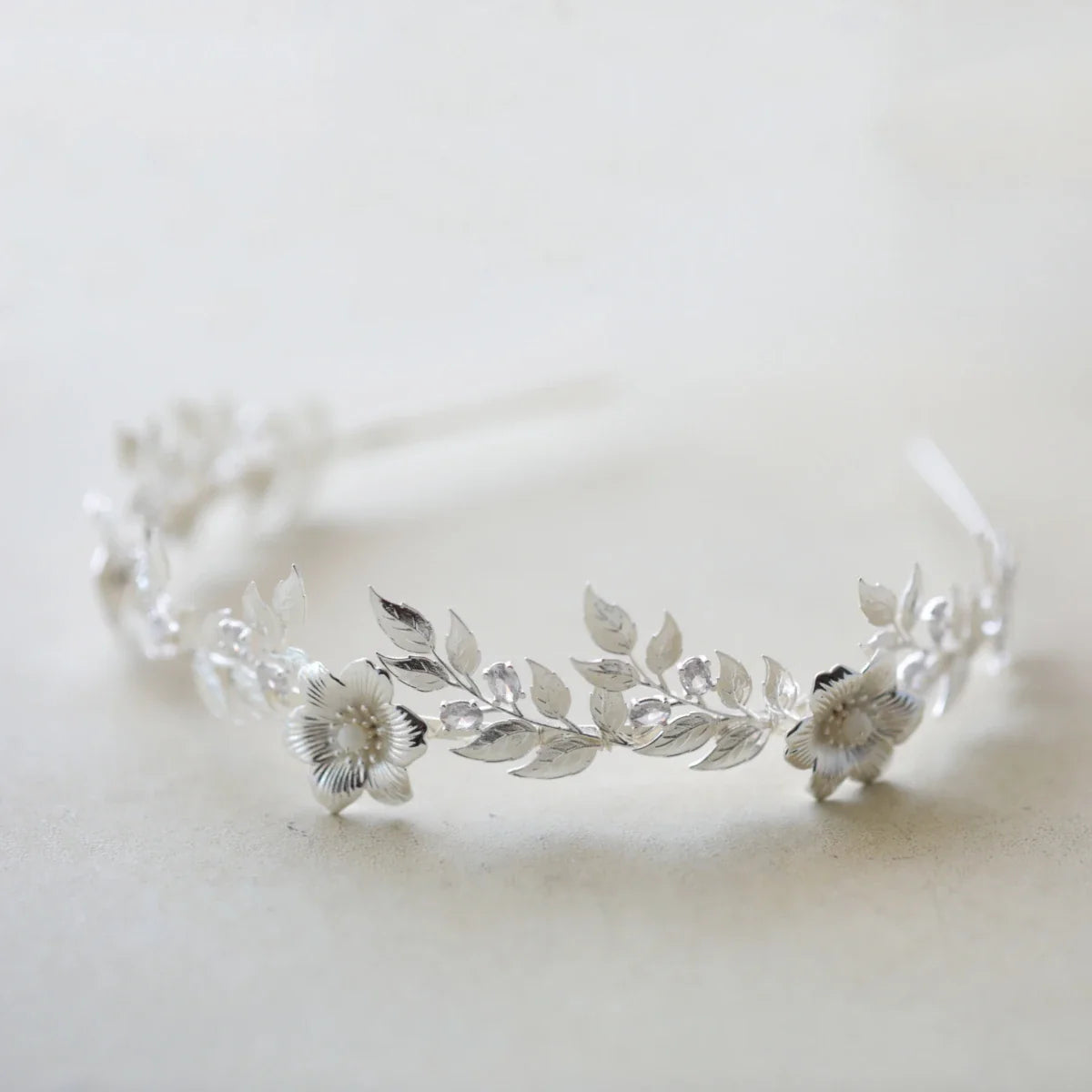 Bridal Hair Jewelry Flower Leaf Headband Hairband Silver Color Headpiece For Brides Women Headdress Headwear Wedding Accessories a