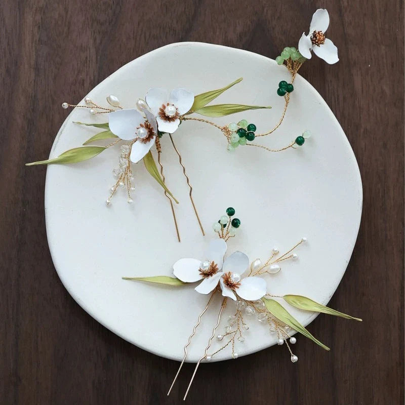 Bridal Jewelry Imitation Pearl Hairpin Gold Color Head Piece For Brides Women Flower Leaf Hair Comb Pin Clip Wedding Accessories c
