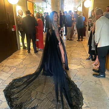 3.5 Meters Sequined Veil Black Lace Bridal Veil Metal Comb Black