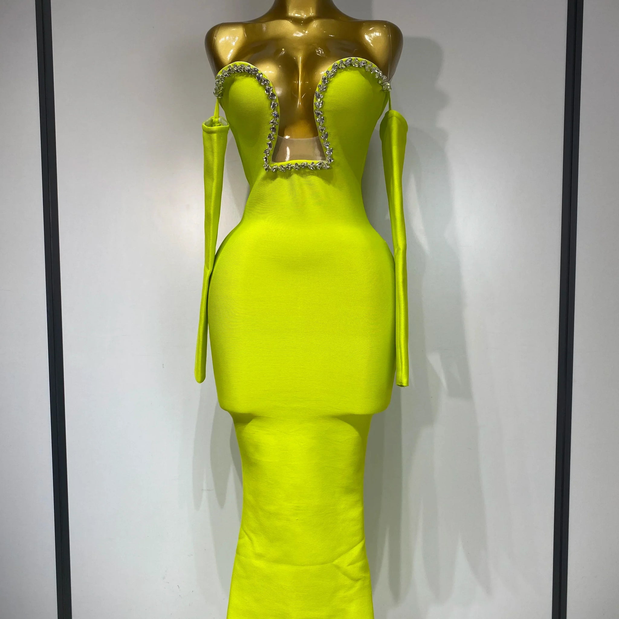WomenSexy Off Shoulder Luxury Diamonds Long Bodycon Bandage Dress Celebrity Elegant Prom Gown Birthday Club Cocktail Dress Fluorescent Green