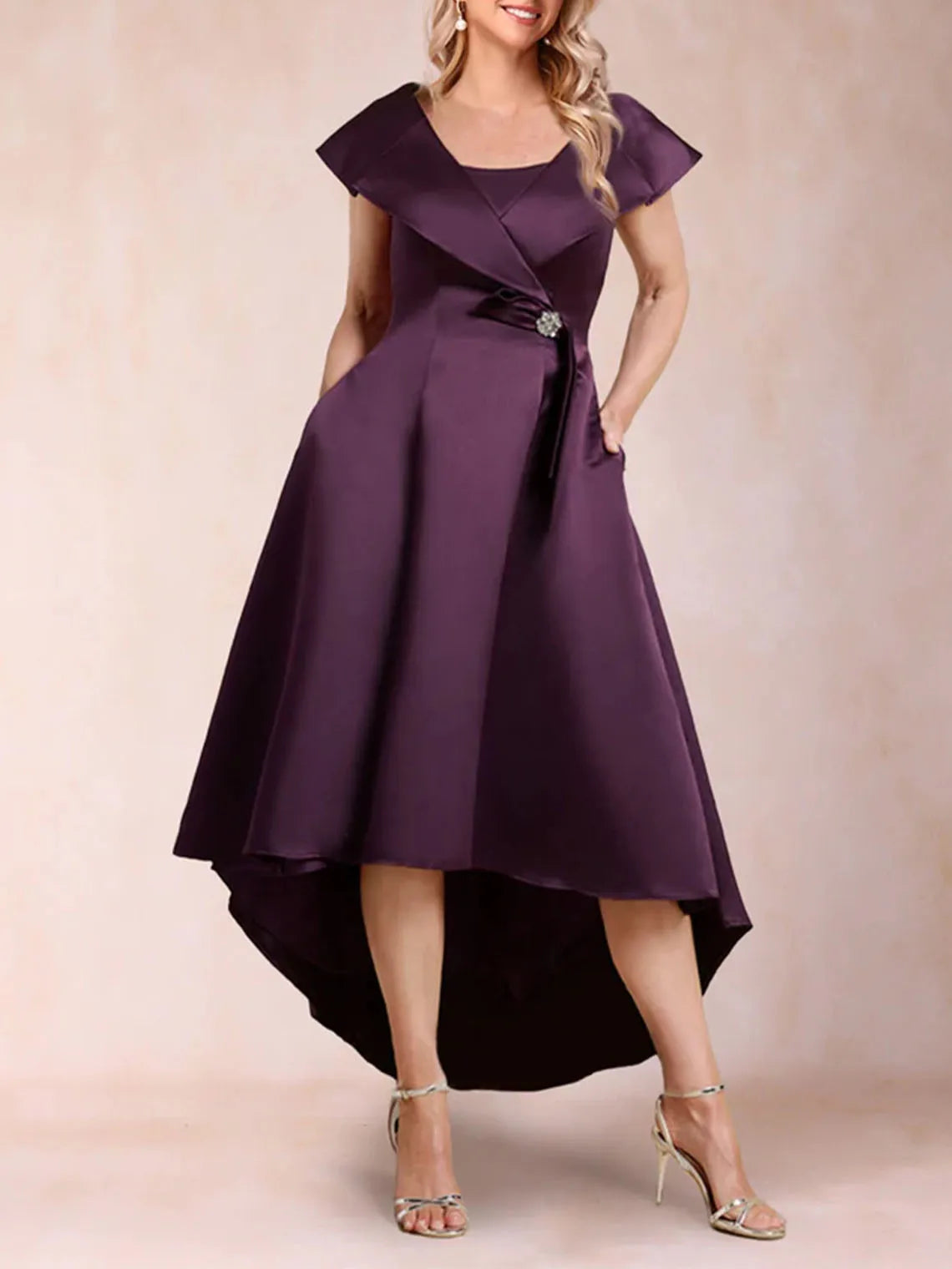 Mother Of The Bride Dress - Elegant A-Line Wedding Guest Dress Square Neck Satin Asymmetrical Hemline Mother of the Bride Evening Dress 2025 Free Customized Grape
