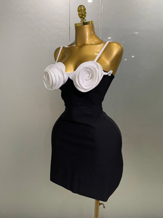 Women Celebrity Sexy Sleeveless 3D Flower Patchwork Mini Bodycon Bandage Short Dress Elegant Evening Club Party Dress