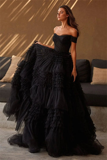 Sexy Off Shoulder Prom Dress Black Multilayer فستان حفلات الزفاف Luxury Ball Gown Tulle Puffy Robes De Soirée