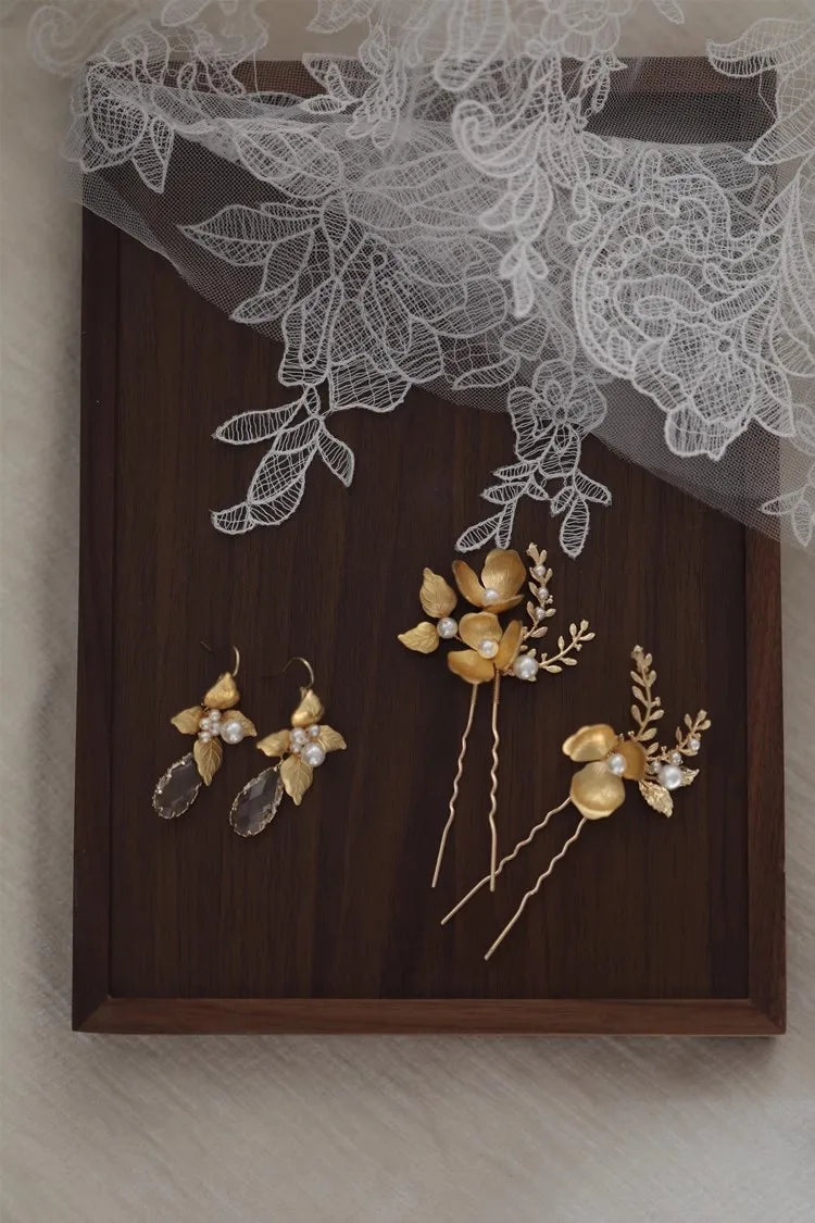 Bridal Jewelry Flower Head Pieces Pearl Hair Clip Pin For Bride Bridesmaids Women Vintage Gold Color Hairpin Wedding Accessories