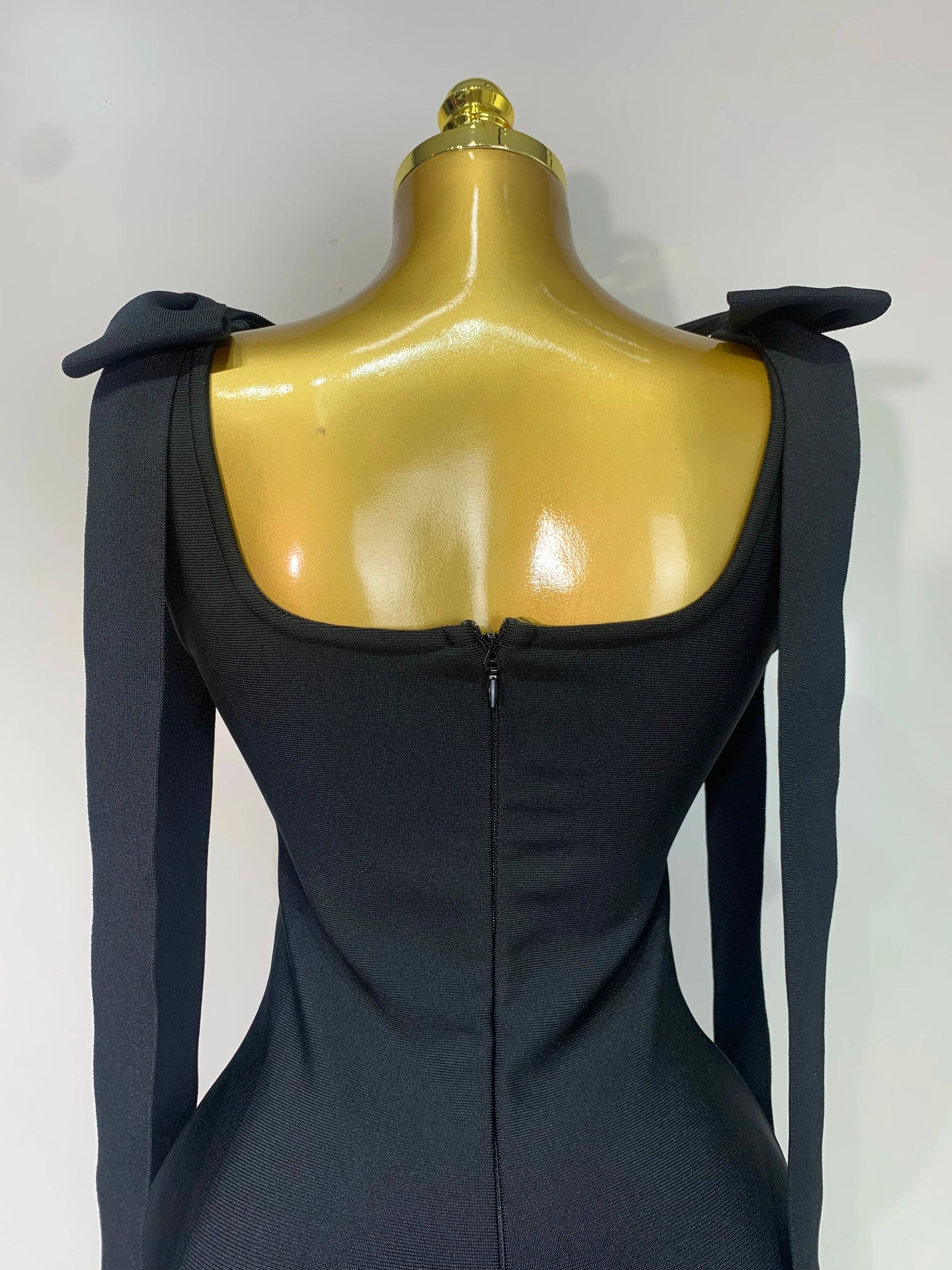 Women Celebrity Sexy Sparly Diamonds Black Mini Bodycon Bandage Dress Elegant Evening Party Luxury Birthday Dresses