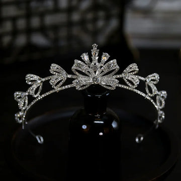 Crystal Heart-Shaped Wedding Bride Tiara Crown Pearl Headband Zinc Alloy Headdress as picture