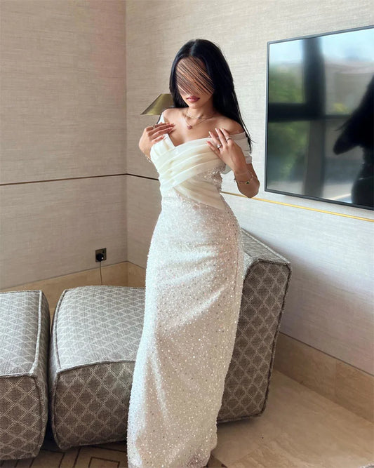 Bella Luxury White Glitter فساتين السهرة Off the Shoulder Sheath Prom Dresses Elegant Sleeveless Shiny Sequins Formal Evening