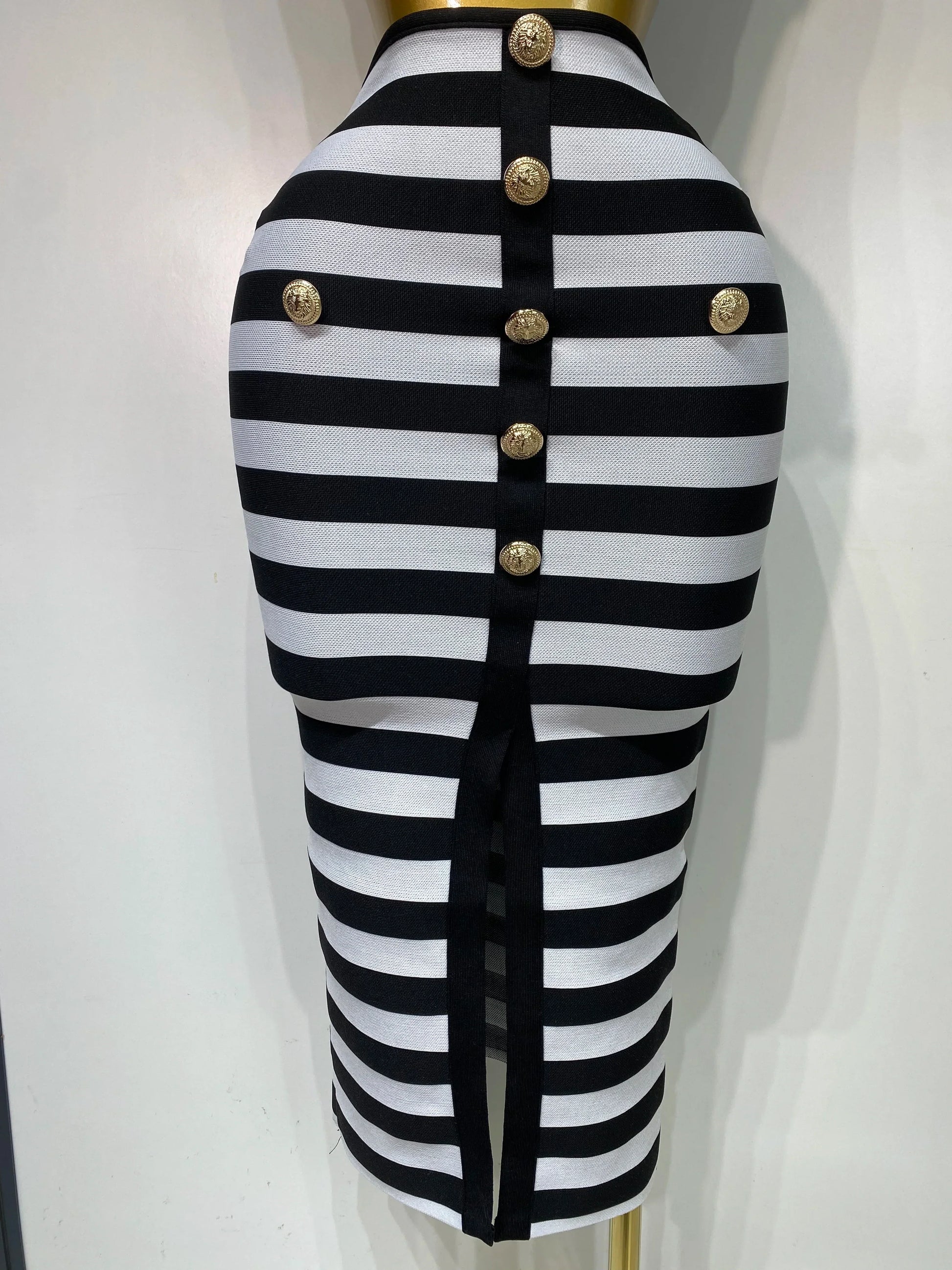 Women Sexy Off Shoulder Striped Button Two Piece Mini Bandage Set Celebrity Designer Evening Party Luxury Birthday Outfit