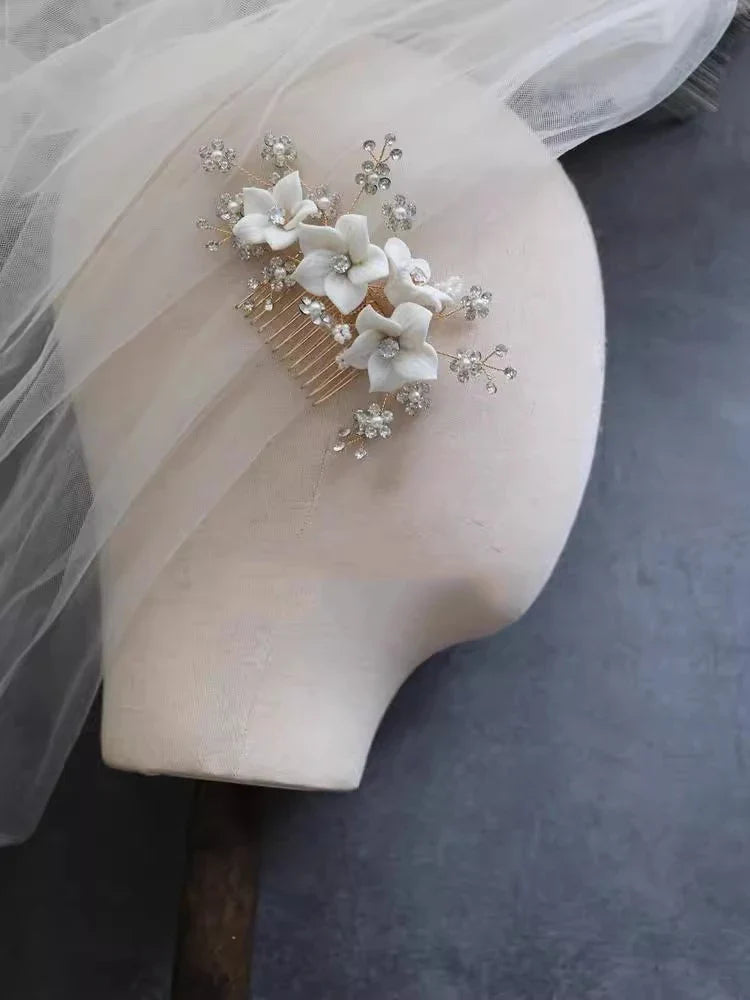 Bridal Jewelry Porcelain Flower Hair Comb Head Piece Brides Party Dinner Dress Crystal Rhinestones Hairpin Wedding Accessories