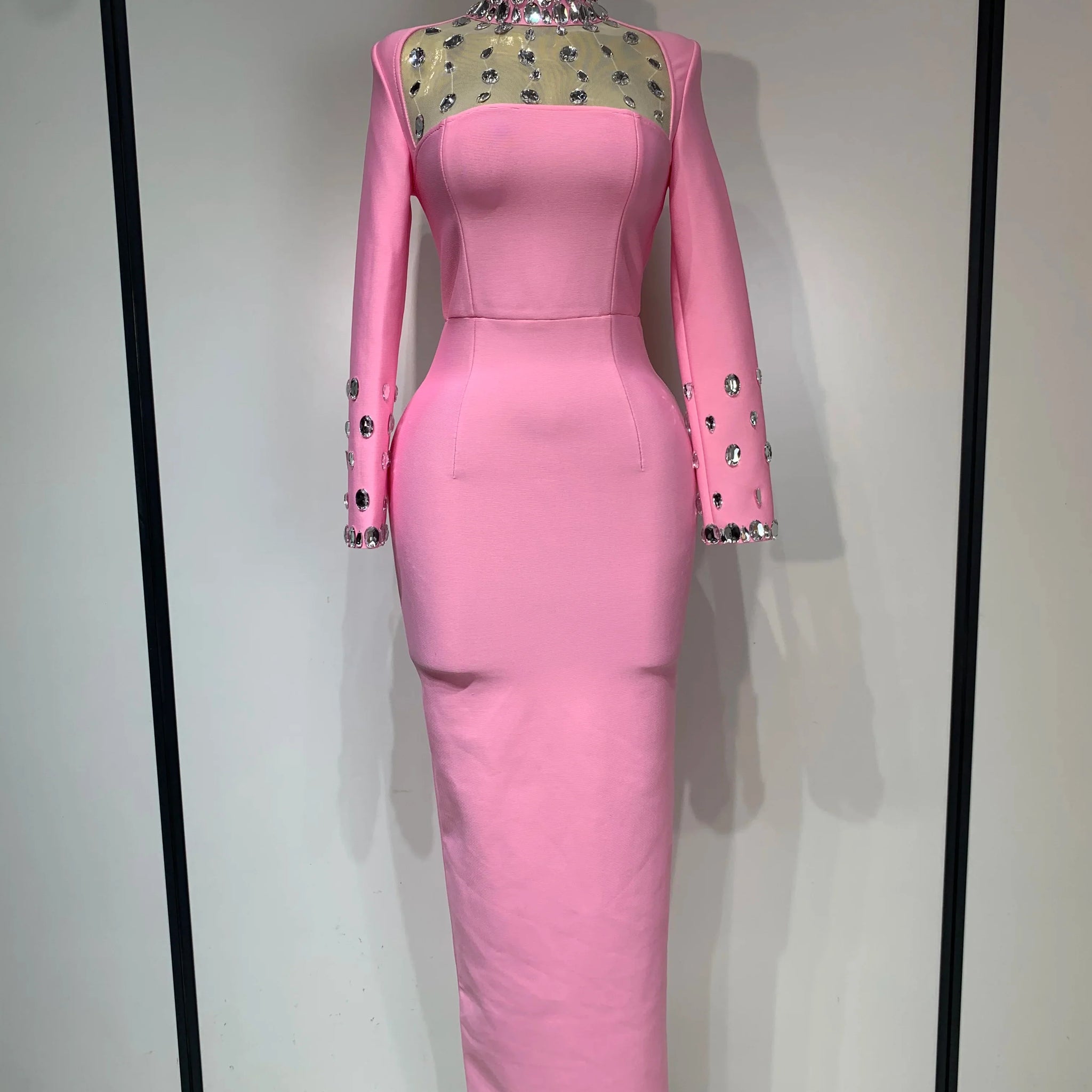 New Arrival Luxury Birthday Dresses Diamond Long Sleeve Pink Bodycon Bandage Dress Women Wedding Evening Prom Gowns Pink