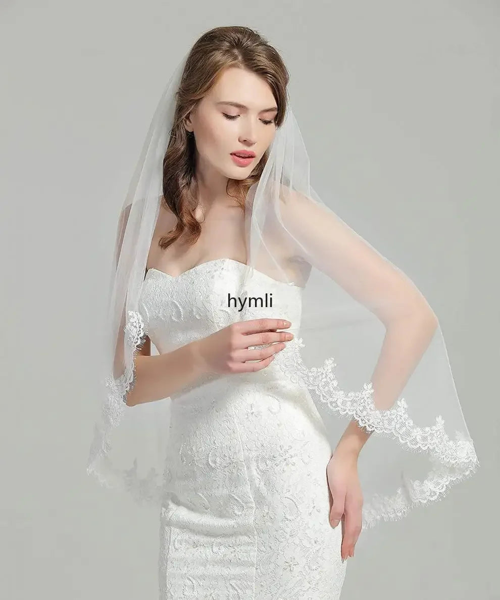 1 Layer Wedding Veil Fingertip Length Bridal Veil with Metal Comb Wedding Accessories