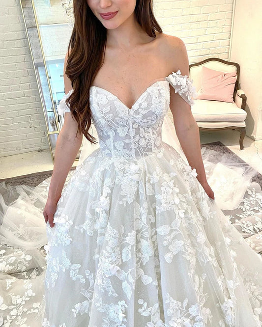 Princess Boho Wedding Dresses For Women Off the Shoulder Sweetheart Lace Appliques Bridal Gown Ball Gown
