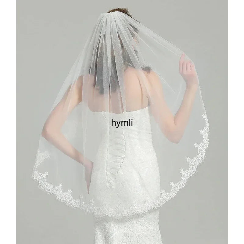 1 Layer Wedding Veil Fingertip Length Bridal Veil with Metal Comb Wedding Accessories