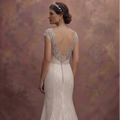 Sparkling Glitter Lace Wedding Dresses for Glamorous Brides
