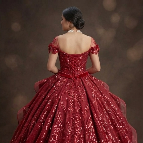 Sparkly Sequin Red Quinceañera Dress with Detachable Train