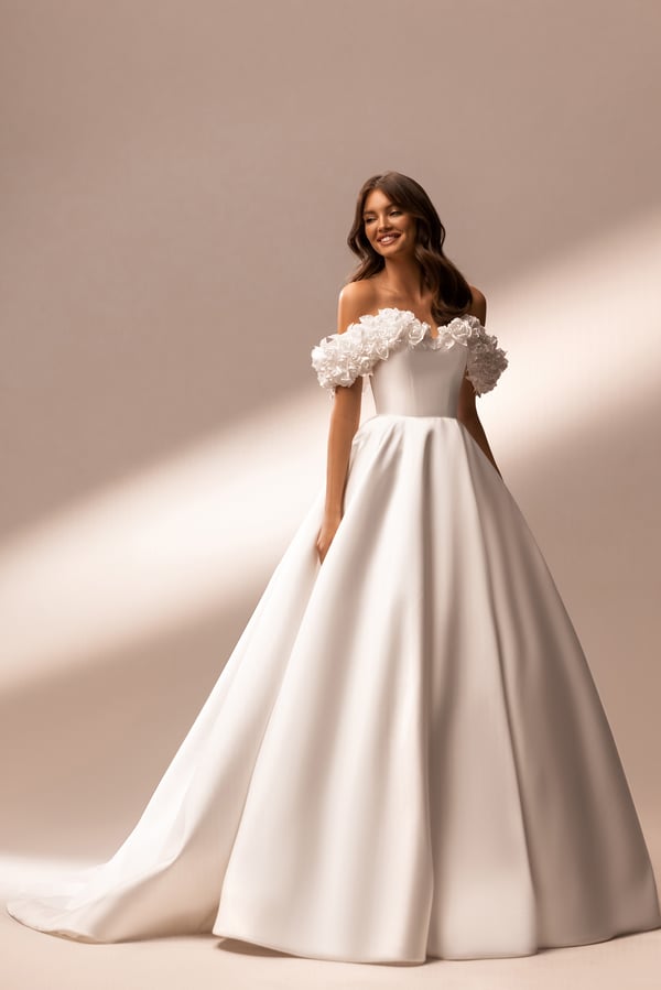 Wedding Dress Satin Off-the-shoulder A-Line Short Sleeve Floor-Length Elegant Exquisite Morden style Luxury