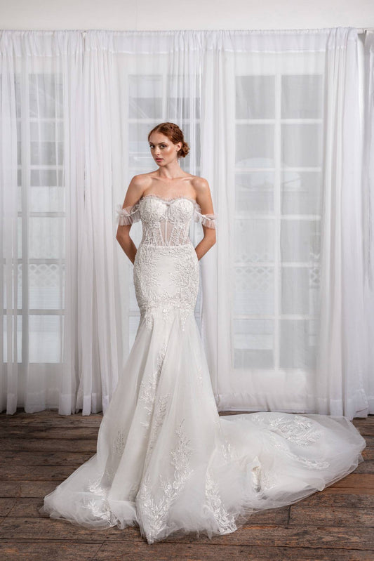 Stunning Off-Shoulder Mermaid Wedding Dress with Sweetheart Neckline & Flattering Natural Waistline