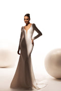 Elegant Mermaid Wedding Dress with Illusion Neckline and Floral Embellishments Veil not included