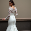 Classic Mermaid Wedding Dress with a Modern Twist for Stylish Brides