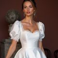 Short Wedding Dress and Mini Dress with a Flowing Chiffon Skirt for an Airy Feel