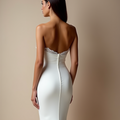 Classic Mermaid Wedding Dress with a Dramatic and Breathtaking Flair