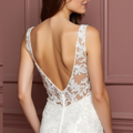 Modern Mermaid Wedding Dress for a Chic and Trendy Bridal Look