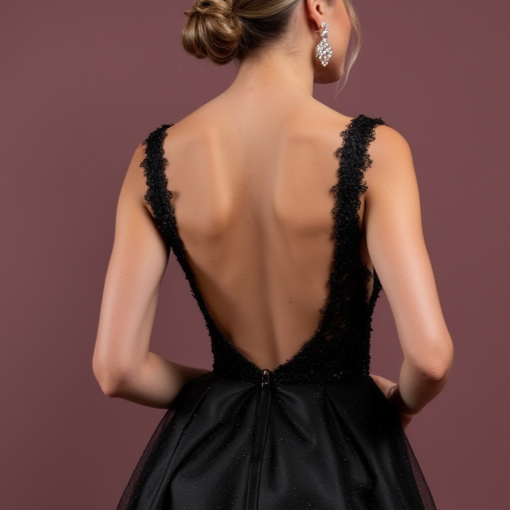 Elegant Black Evening Dress & Prom Dress with Sparkling Beads for a Glamorous Look
