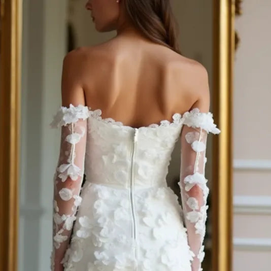 Mini Wedding Gown for City Weddings, Elegant and Contemporary