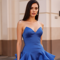 Elegant Blue Prom Dress and Evening Gown with a Flared Skirt for a Beautiful Fit