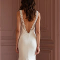 Mermaid Bridal Dress with a Dramatic Train for a Grand Wedding Entrance