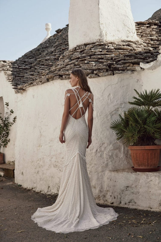 Ethereal Boho Wedding Dress with Strapless V-Neck, Delicate Lace Details & Flowing A-Line Silhouette for a Romantic Bridal Look