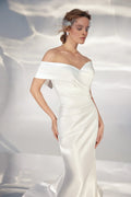 Elegant Off-Shoulder A-Line Wedding Gown with Sweetheart Neckline and a Natural Waistline for a Timeless Minimalist Bridal Look