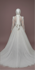 Custom Made Bridal Gown with Long Sleeves and Soft Tulle Wedding Dress