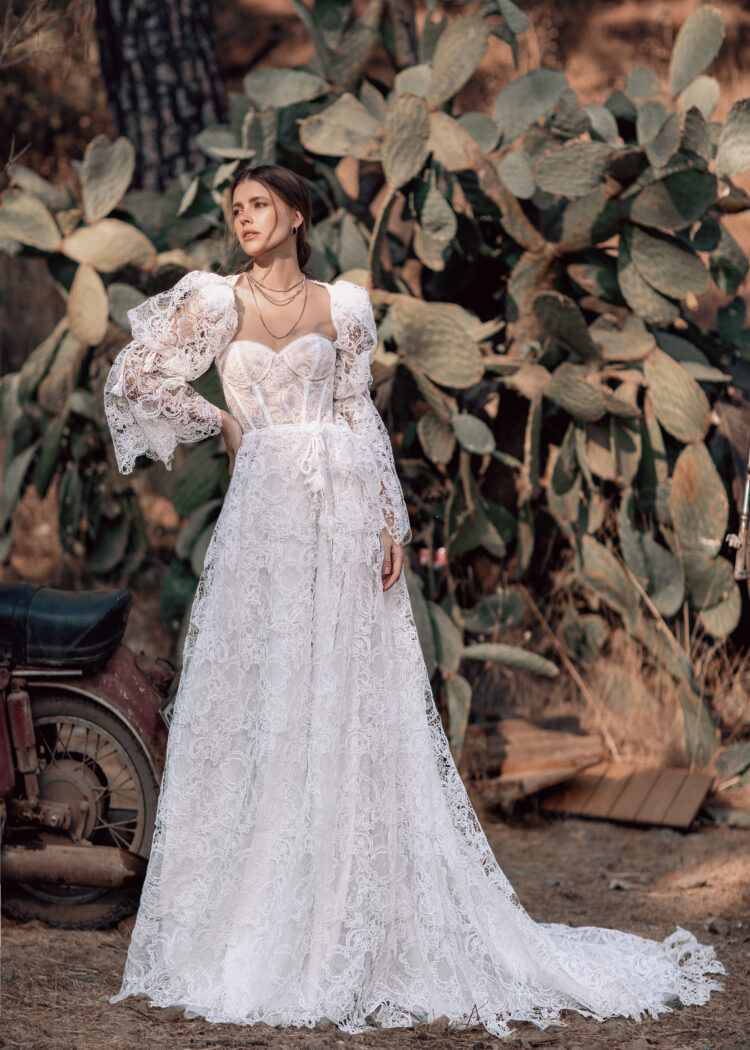 Romantic A-Line Beach Wedding Dress with Long Sleeves, Sweetheart Neckline & Flattering Natural Waistline for a Boho-Chic Bridal Look