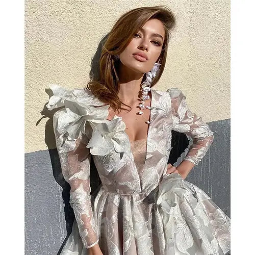 Vintage marfil una línea de encaje vestidos de novia cortos de manga larga con cuello en V flores 3D hasta la rodilla vestidos de novia mujeres fiesta Formal