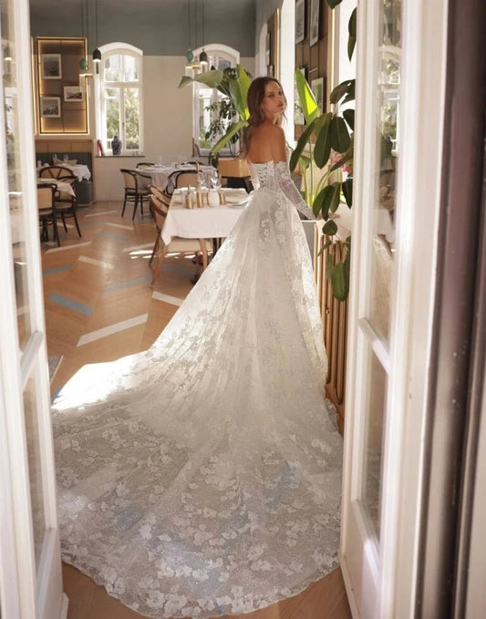 Elegant A-Line Wedding Gown with Illusion Sleeves, Boat Neckline, and Delicate Lace Embellishments – Romantic Floral Appliques Bridal Dress