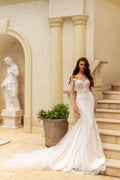 Elegant Mermaid Wedding Gown with Long Sleeves, Boat Neckline, and a Flattering Natural Waist for a Sophisticated Bridal Look