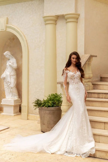 Elegant Mermaid Wedding Gown with Long Sleeves, Boat Neckline, and a Flattering Natural Waist for a Sophisticated Bridal Look