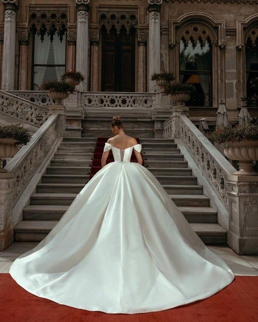 Vestidos De Novia sexis con hombros descubiertos De satén marfil Línea A plisados ​​Vestidos De Boda De princesa simples Vestidos De Novia fiesta Formal