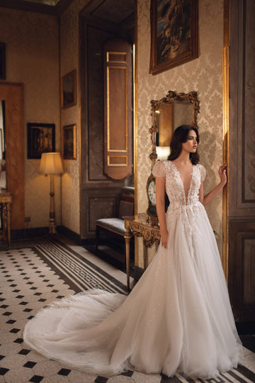 Timeless A-Line Wedding Gown with Tulle, Lace, and Mesmerizing Sequin Details for a Breathtaking Bridal Look