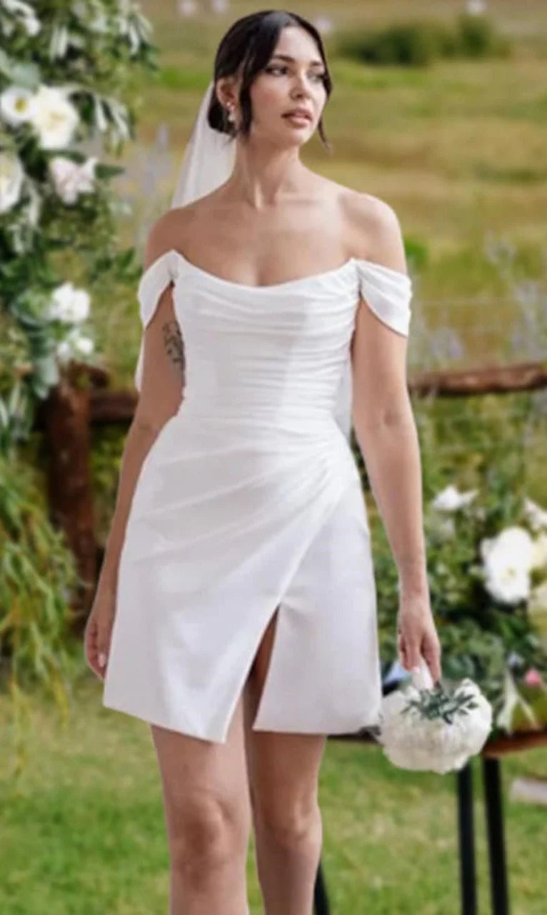 Elegante kurze Hochzeitskleider Frauen weiß offen von der Schulter Satin -Falten Seite Split Brautkleid Vestidos de noiva