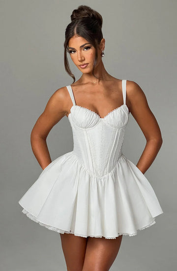 Fantasia de cetim simples formal vestidos de baile mini gola querida sem costas sem mangas a linha vestido de noite plissados ​​em camadas vestidos de noiva