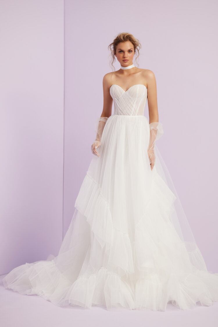 Ethereal Wedding Gown with a Flattering Silhouette, Exquisite Detailing, and Timeless Elegance for a Truly Breathtaking Bridal Look