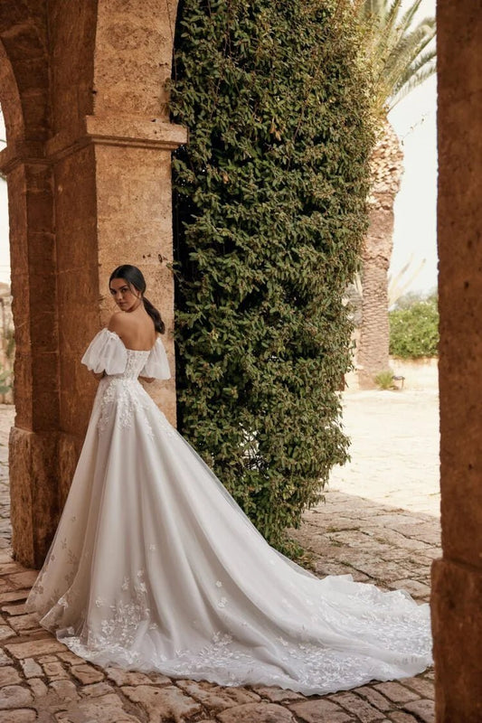 Modern Sweetheart Wedding Gown For Bride Lantern Sleeves Lace Appliques A-line Backless Robe De Mariée Customised