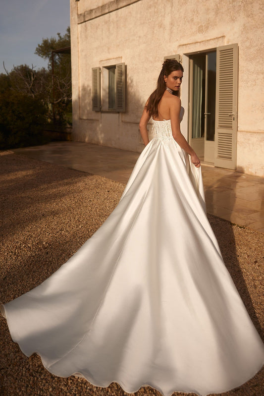 Luxury Satin Wedding Dresses A-line Bridal Gown High Quality Bride Dresses Vestidos De Novia