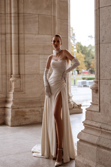 Sparkly Sexy Wedding Dress High Slit Sweetheart Stapless Train