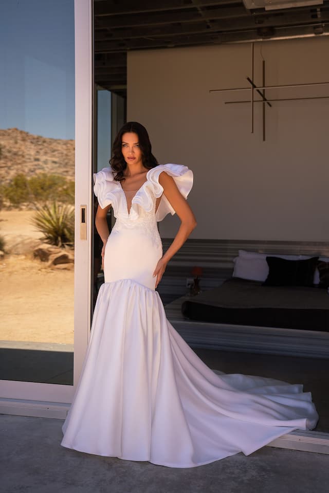 Satin Mermaid Wedding Dress with Delicate Ruffles Shoulder for Brides Elegant Timeless Bridal Dress