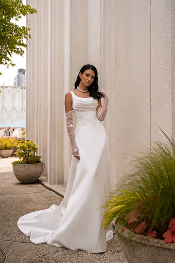 Sexy Mermaid Wedding Dress Scoop Neck Sleeveless Applique Court Train Satin Bridal Gown Customized Bride Dresses Robe Mariee