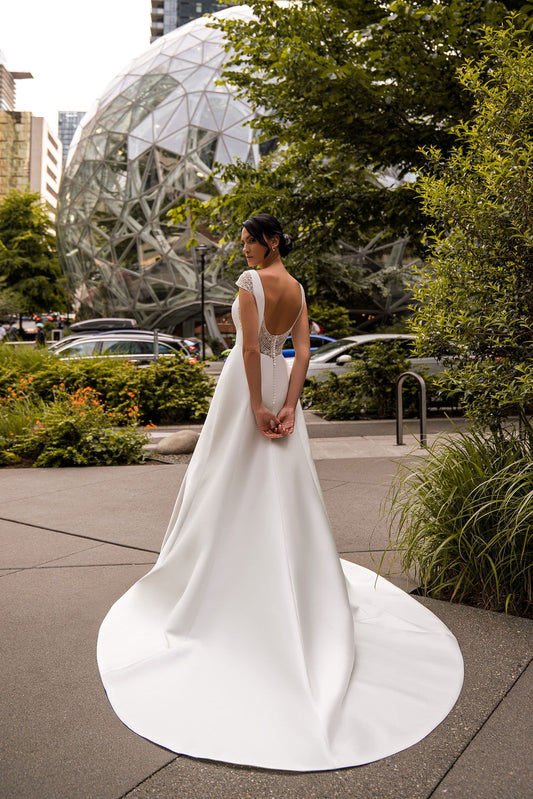 Elegant Simple Satin Wedding Dresses for Women A-Line Sweep Train Backless Bride Gown