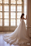 Luxury Women's White Wedding Dress Lace A-Line Dress Bridal Gowns